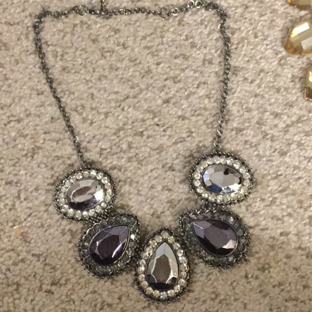 Statement necklace